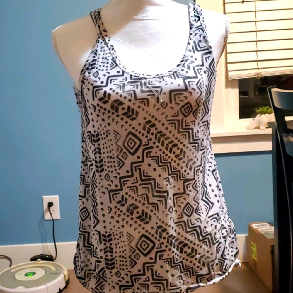 Lightweight geometric soft tank, sheer